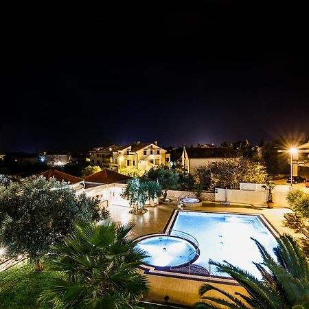City Pool Apartments 诺瓦利娅 外观 照片